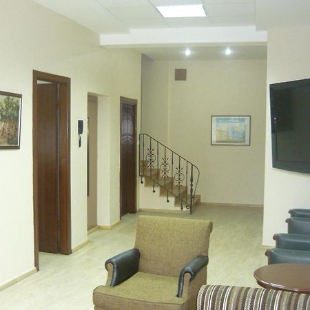 Bormali Hotel Корлу Екстериор снимка