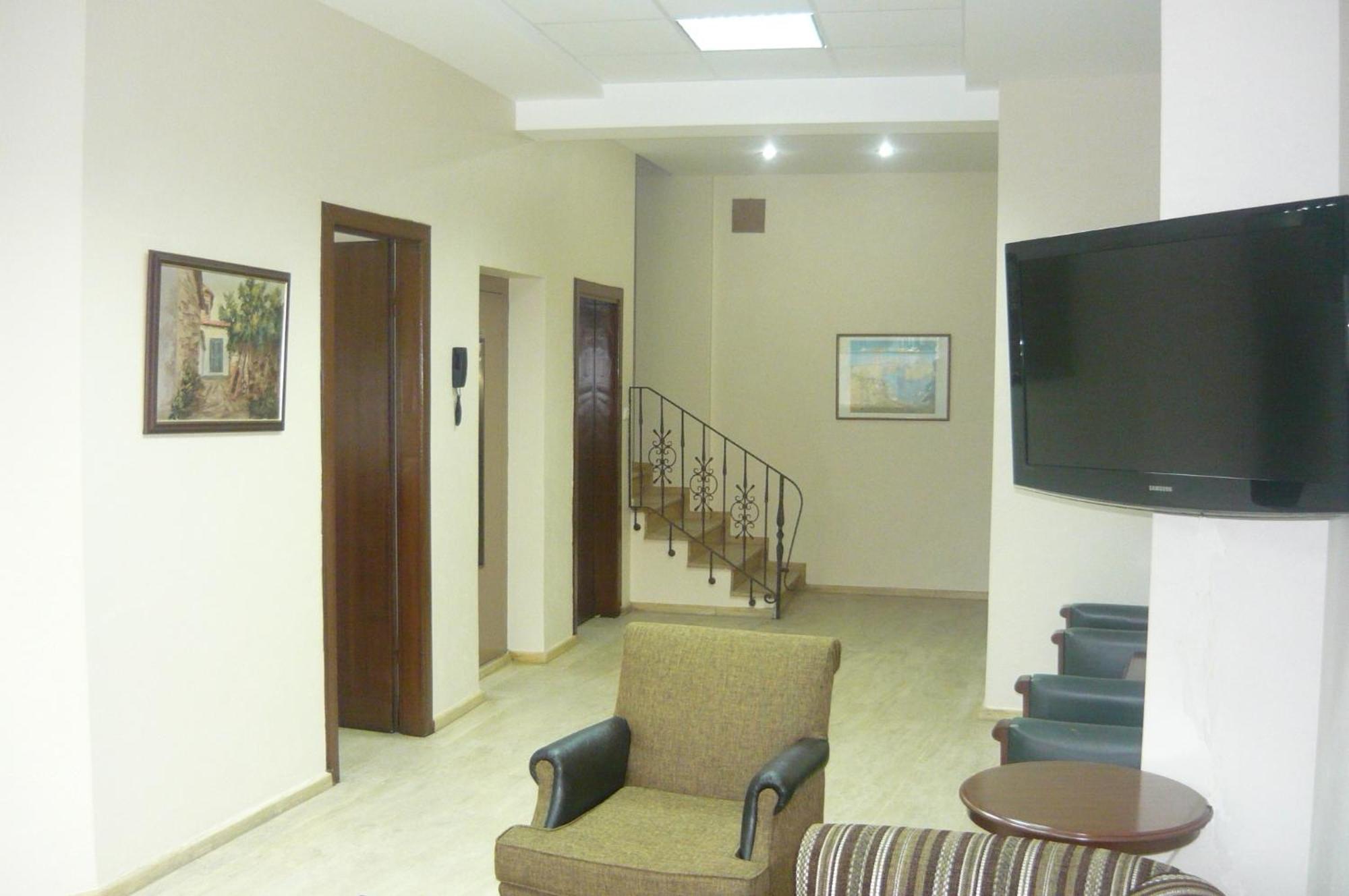 Bormali Hotel Корлу Екстериор снимка