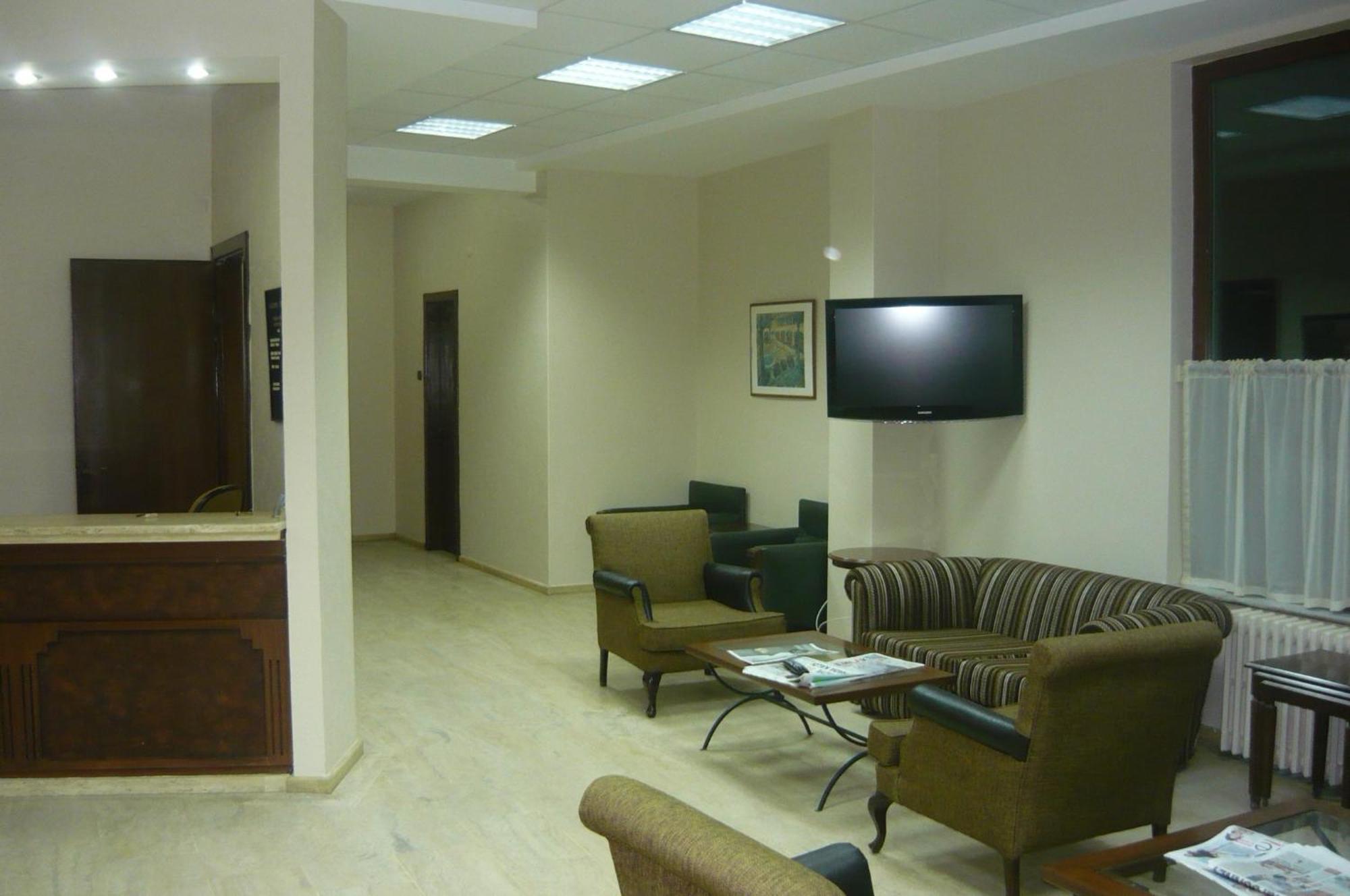 Bormali Hotel Корлу Екстериор снимка